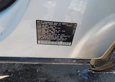 2018 Volkswagen Atlas 3.6L V6 Se/3.6L V6 Se W/Technology из США, поврежденный, VIN 1V2LR2CA8JC550449